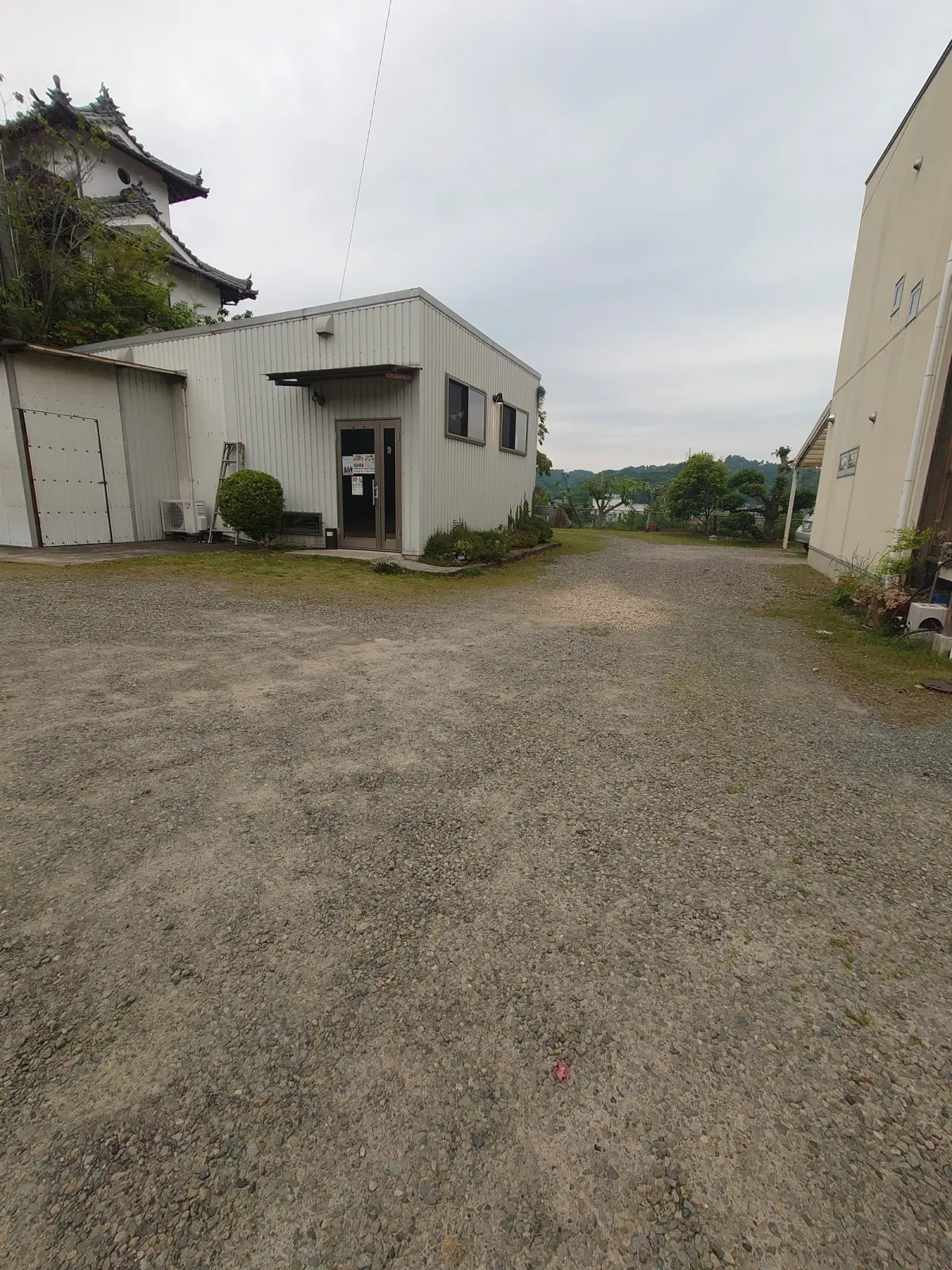 駐車場から見た様子
