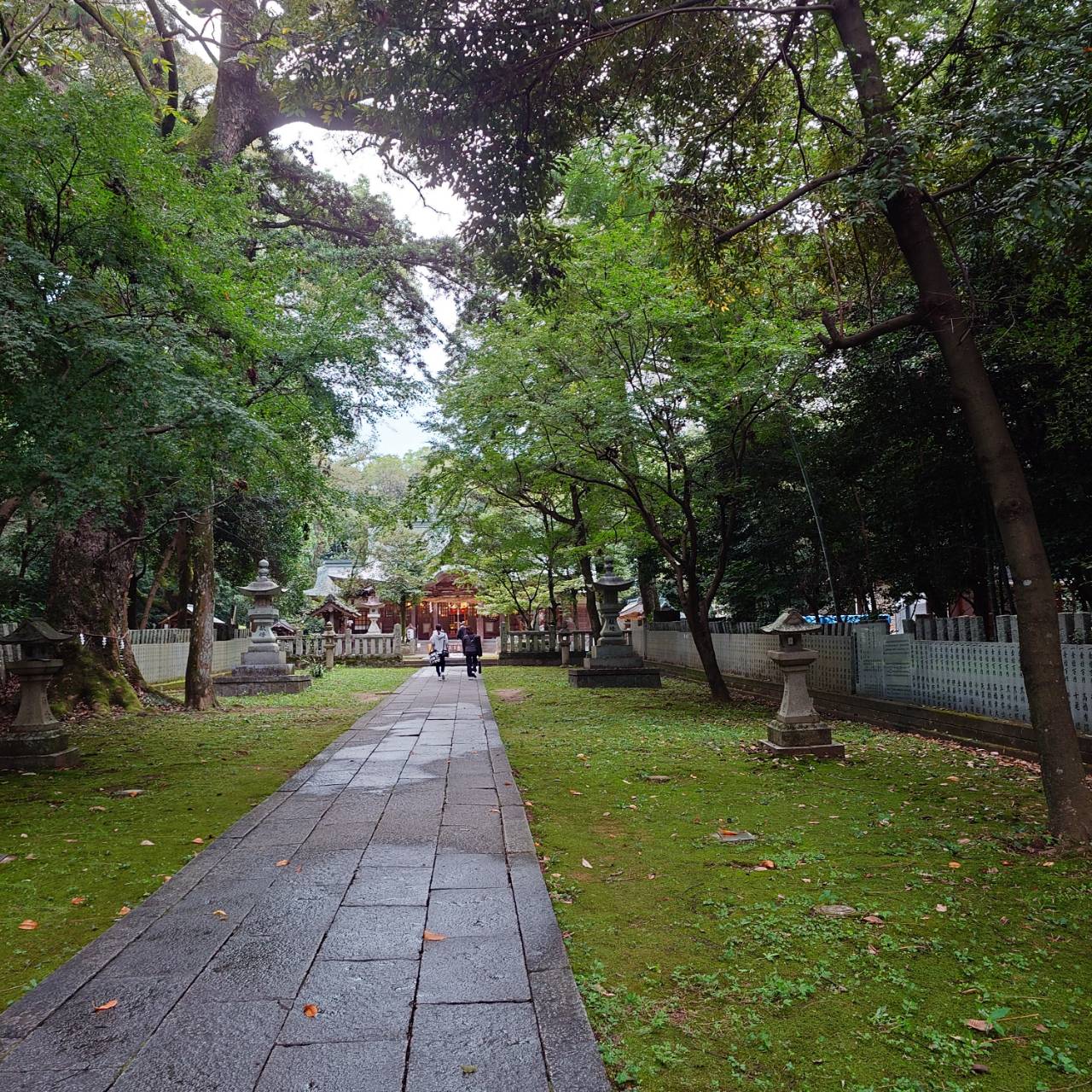 石岡神社 参道